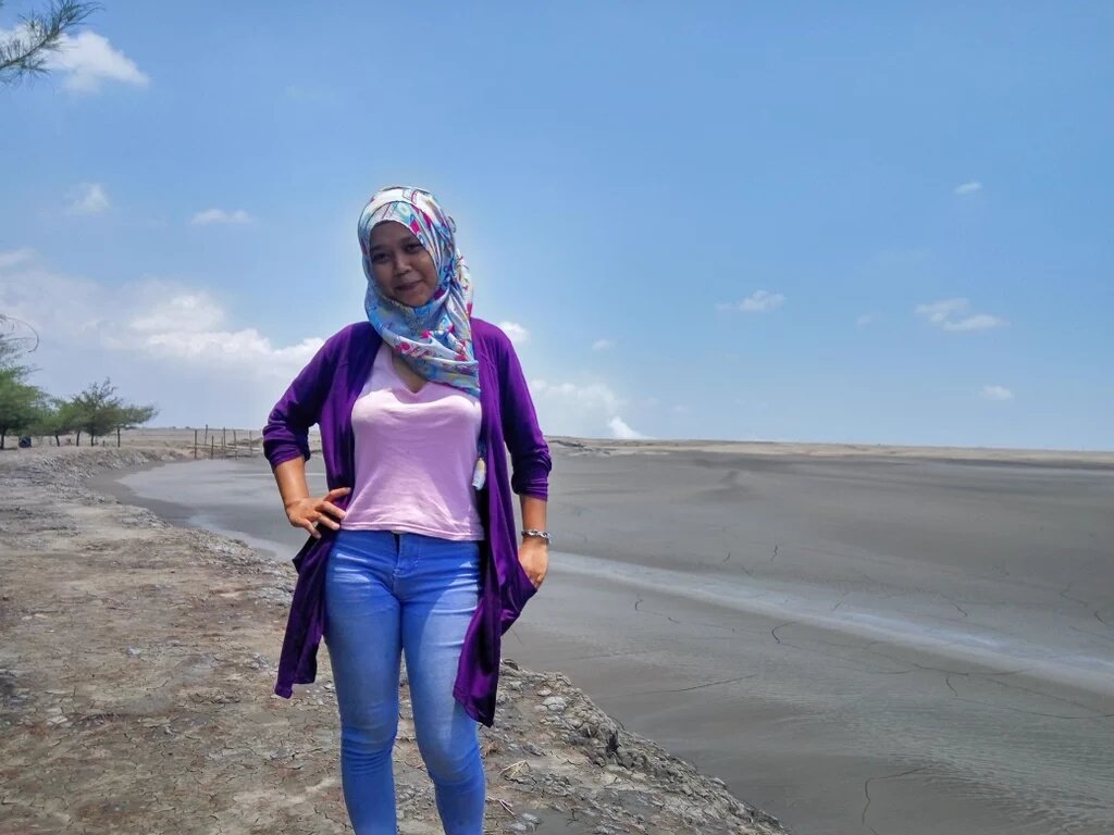 Indo - Nur Fitriyy@h @isy@h #W8gjtEr3